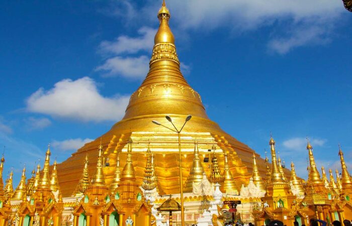 Viaggi organizzati Birmania Myanmar Yangon pagoda