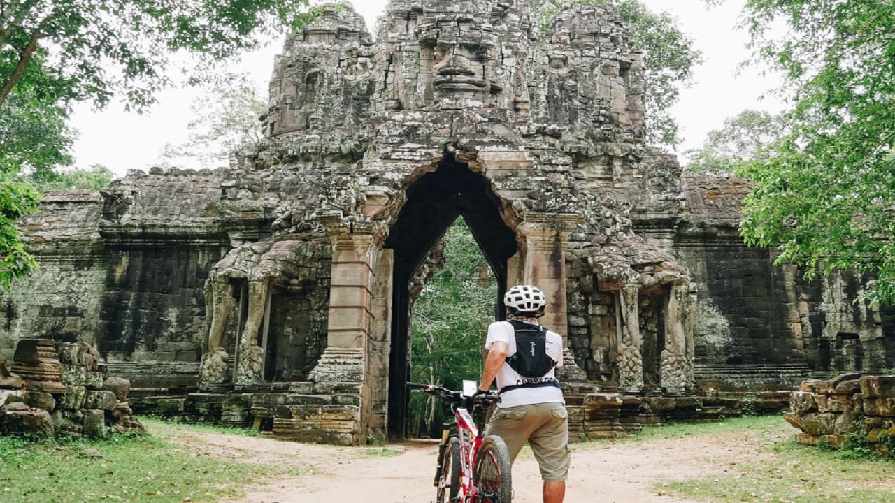 Vietnam e Cambogia in bicicletta - tempio in Cambogia