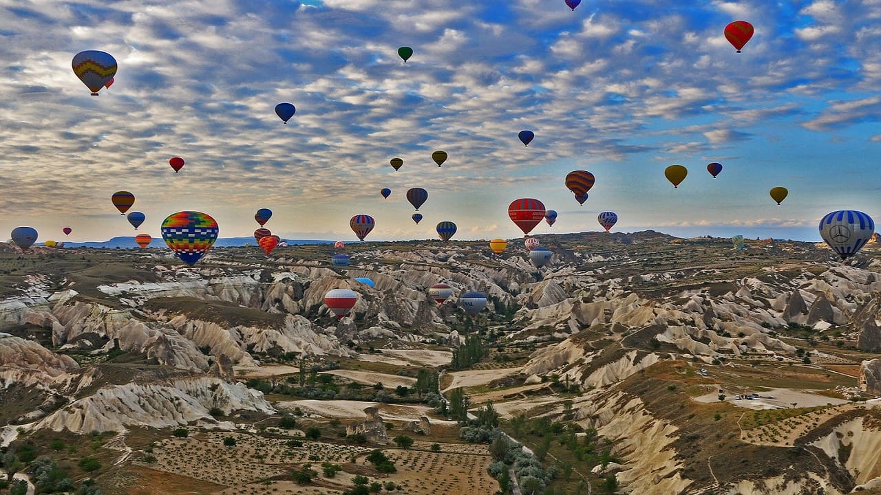 Tour Turchia in Inverno - mongolfiere in Cappadocia